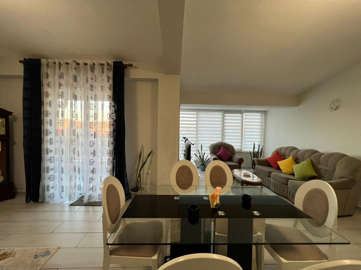 Shkodra Duplex Apartment Luaran gambar
